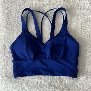 Lululemon woman’s sports bra